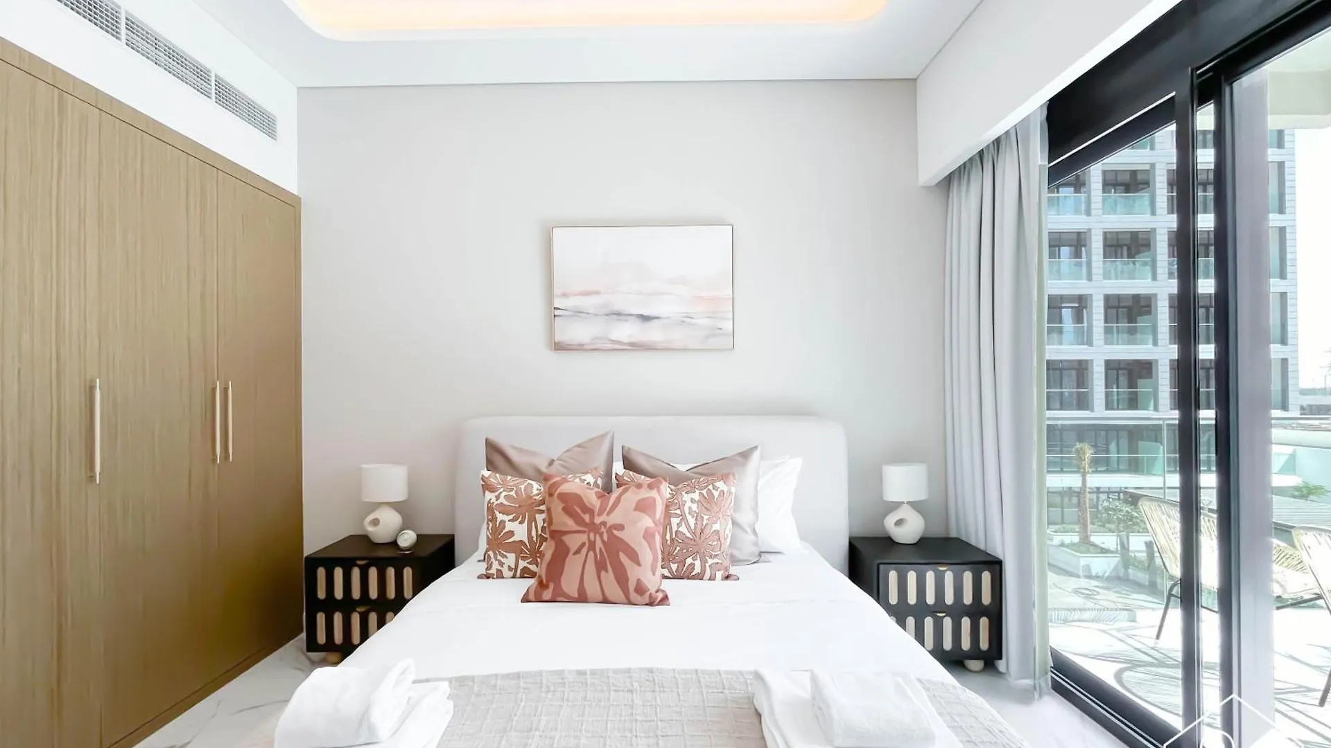 Modern Studio In Riviera Meydan I Pool & Balcony 迪拜 公寓